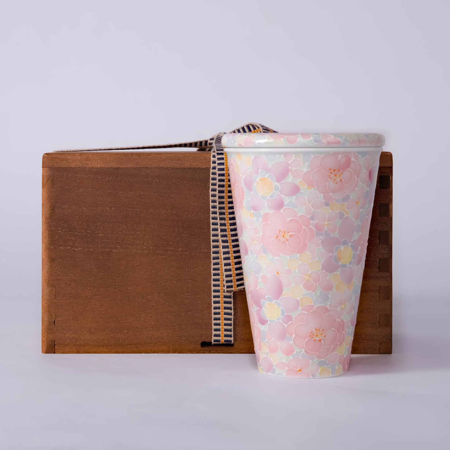 Myriad Blooms Porcelain Collection-Cola cup